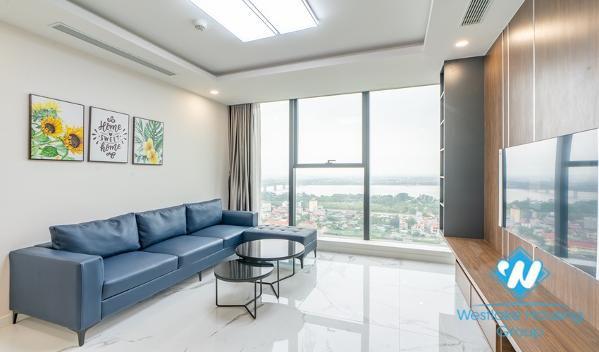 High floor three bedrooms apartment for rent in Sunshine City, Tay Ho